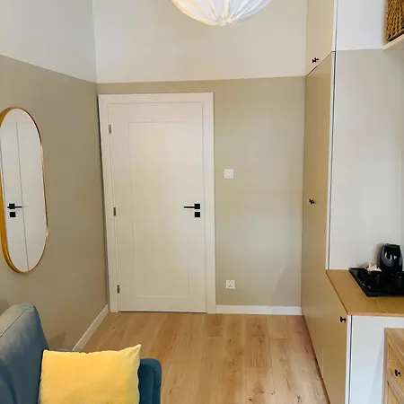 Break - Old Town شقة