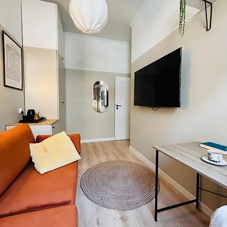 Break - Old Town Apartament